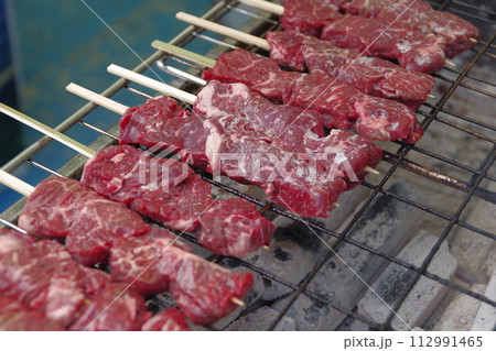 北海道産牛サガリ肉炭火焼北海道物産展4 北海道産牛サガリ肉炭火焼北海道物産展4 112991465