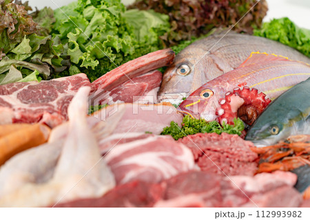 肉 魚 集合 肉 魚 集合 112993982