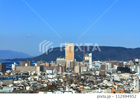 【香川県】高松市街地の風景 112994952