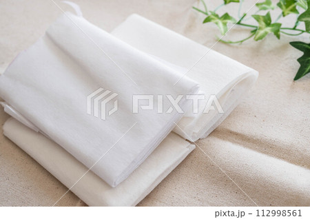 色々な厚さの接着芯 112998561