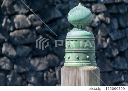 橋の欄干の擬宝珠 113000500