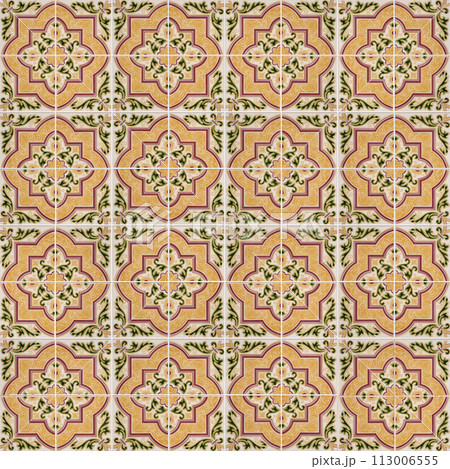 Seamless tile pattern 113006555
