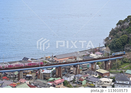 東海道本線 早川ー根府川 JR貨物 EF210-137(岡山) 東海道本線 早川ー根府川 JR貨物 EF210-137(岡山) 113010573