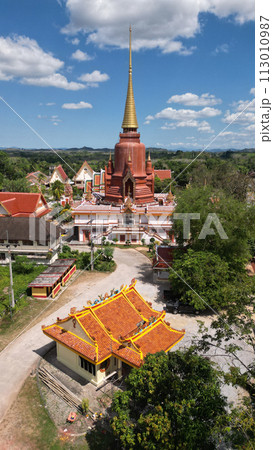 Top view of Wat Chang Hai or Wat Rat Buranaram is a beautiful temple in Pattani that is more than 300 years old and is a tourist attraction in Pattani. It is like the center of the mind of Thailand. 113010987