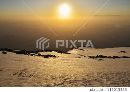 《鳥取県》冬の大山隠岐国立公園の風景【3月】 《鳥取県》冬の大山隠岐国立公園の風景【3月】 113015586