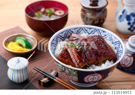 うな丼 うなぎの蒲焼 113019953