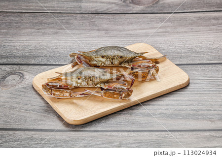 Two raw crab for cooking Two raw crab for cooking 113024934
