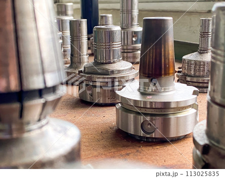 CNC tooling equipments with holder for cnc machine in factory. 113025835