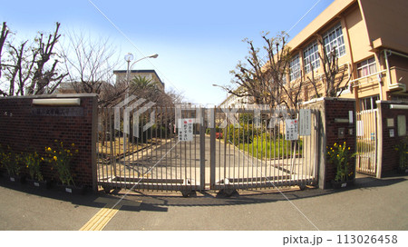 大阪府立布施高等学校 113026458