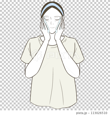 一名中年婦女打泡沫洗臉 113026510