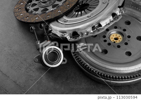 Car engine clutch 113030594