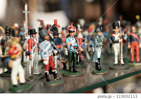 Tin soldiers in uniform in a vintage store 113032111