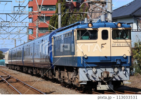 EF65形+2100系+マニ50形〜THE ROYAL EXPRESS〜(予讃線:鴨川駅) EF65形+2100系+マニ50形〜THE ROYAL EXPRESS〜(予讃線:鴨川駅) 113033531