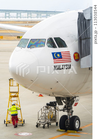 離陸前のマレーシア航空機 113038544
