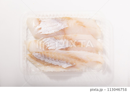 ［北海道産］真たら　切り身（皮なし） 113046758