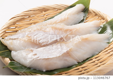 ［北海道産］真たら　切り身（皮なし） 113046767