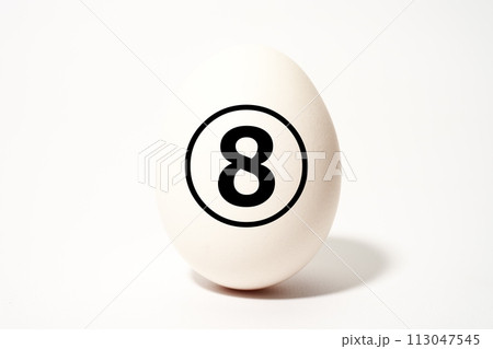白い玉子の記号文字のイメージ素材 113047545