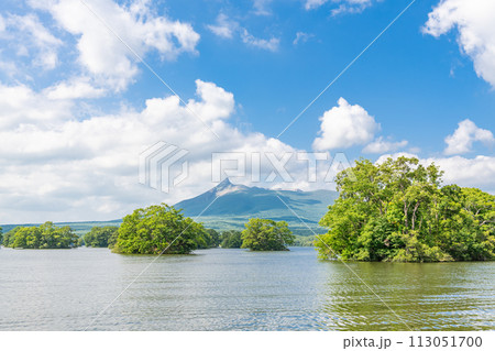 北海道 夏の大沼国定公園と北海道駒ヶ岳 北海道 夏の大沼国定公園と北海道駒ヶ岳 113051700