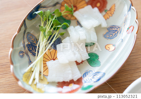 コウイカ（墨烏賊）のお刺身 113052321