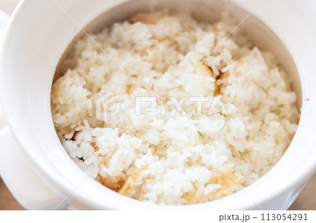 土鍋で炊いたごはん 113054291