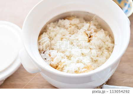 土鍋で炊いたごはん 113054292