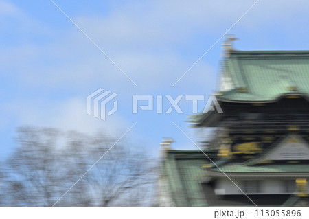 南海トラフ巨大地震発生イメージ　（ 大阪城公園天守閣 ） 113055896