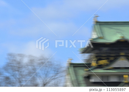 南海トラフ巨大地震発生イメージ　（ 大阪城公園天守閣 ） 113055897