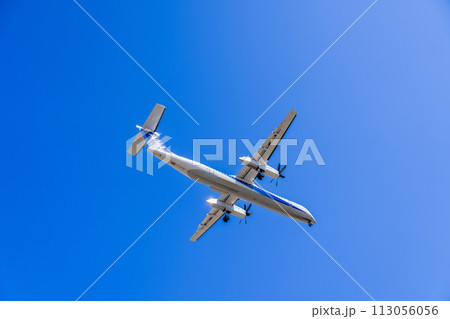 《飛行機》ボンバルディア　Bombardier DHC-8 Dash 8 > DHC-8-400 113056056