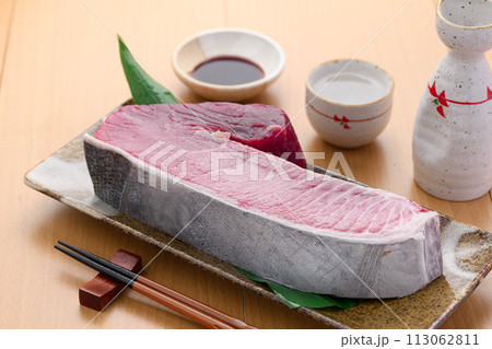 南紀勝浦港 本鮪 ブロック (生) 南紀勝浦港 本鮪 ブロック (生) 113062811