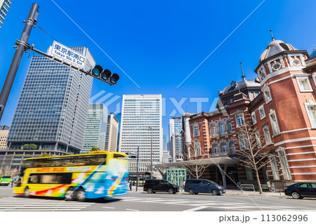 春休みの東京駅 春休みの東京駅 113062996