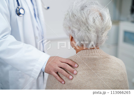 Asian doctor touching patient to support, consolation encourage and help support health care medical. 113066265