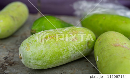 fresh guava fruit at street food 113067184