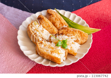 たけのこご飯のいなり寿司 たけのこご飯のいなり寿司 113067742