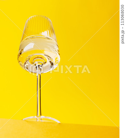 Champagne elegance 113068030