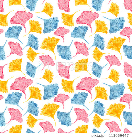 Pink, yellow, blue gingko leaf. Geometric imprint. Seamless pattern with biloba leaves. Ornate isolated on white background. Ginkgo, palm, dry abstract fan leaves. Watercolor illustration 113069447