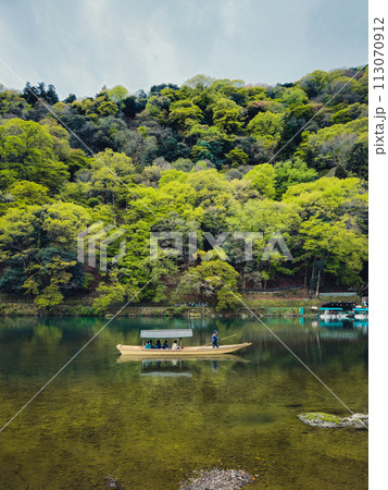 Tourist Boat On The Lake In Japan  113070912