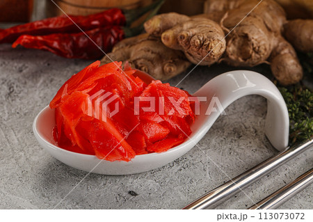 Gurmet marinated ginger root spicy 113073072