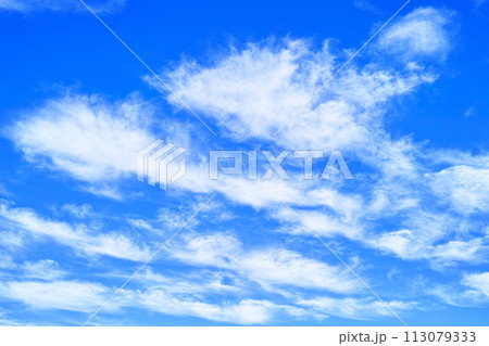 青空と雲イメージ 113079333