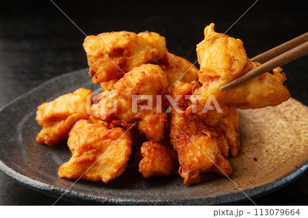 鶏肉の唐揚げ 鶏肉の唐揚げ 113079664
