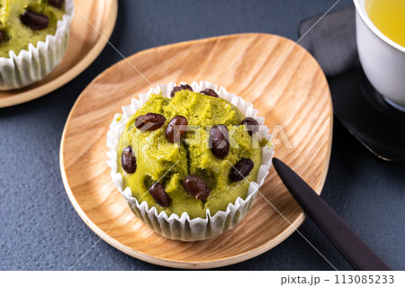 小豆甘納豆の抹茶蒸しパン 113085233