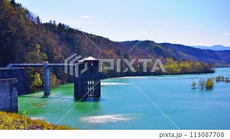 えにわ湖(漁川ダム)の風景 えにわ湖(漁川ダム)の風景 113087708