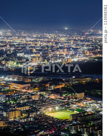 屋島の頂上からみる高松市の風景 夜景 香川県 屋島の頂上からみる高松市の風景 夜景 香川県 113088361