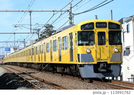 西武新2000系　西武新宿線 113091782