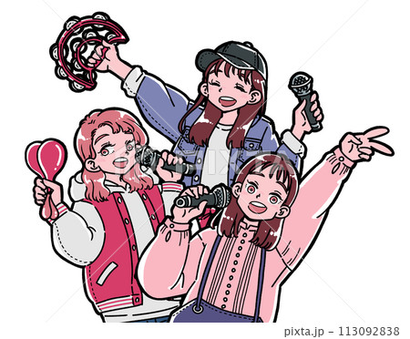 カラオケではしゃぐ3人の女の子 113092838