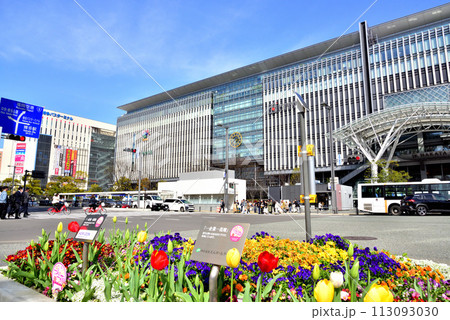 JR博多駅前風景 JR博多駅 博多駅博多口 JR博多駅前風景 JR博多駅 博多駅博多口 113093030