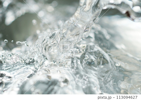 水・水飛沫・水滴 水・水飛沫・水滴 113094627