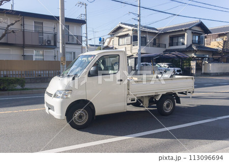 小型トラック　平ボディ 113096694