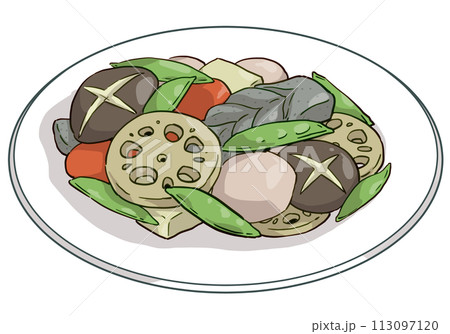 白いお皿に盛られた彩りの良い煮物料理 113097120