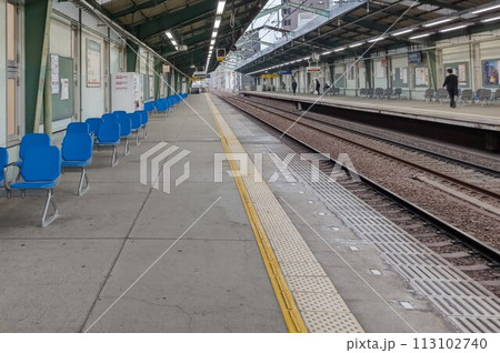 東京都　品川区　京浜急行　新馬場駅　普通車停車駅（各駅） 113102740