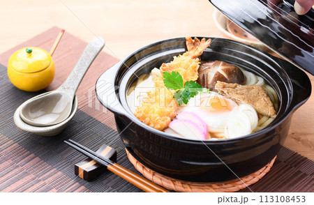 鍋焼きうどん 113108453